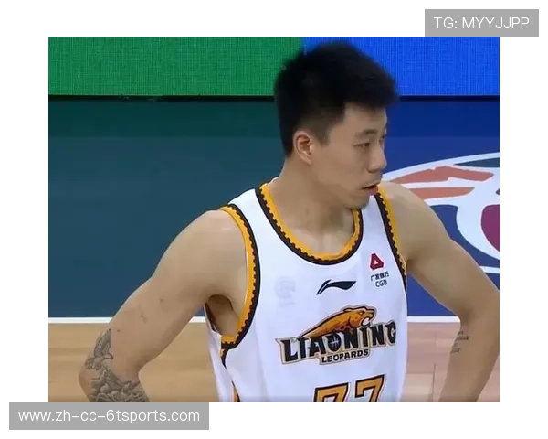 张镇麟一战广东就来劲强硬上篮锁定胜局后秀肌肉庆祝引爆全场